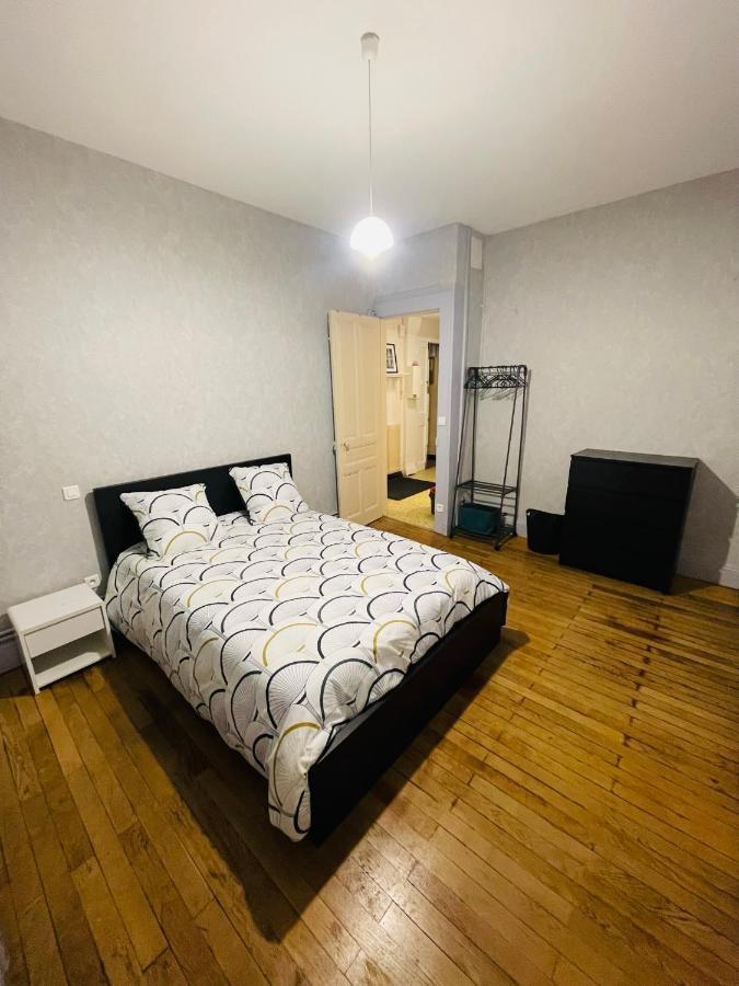 Appartement Proche De La Ville Et Du Parc Du Truchet Saint-Claude Eksteriør bilde